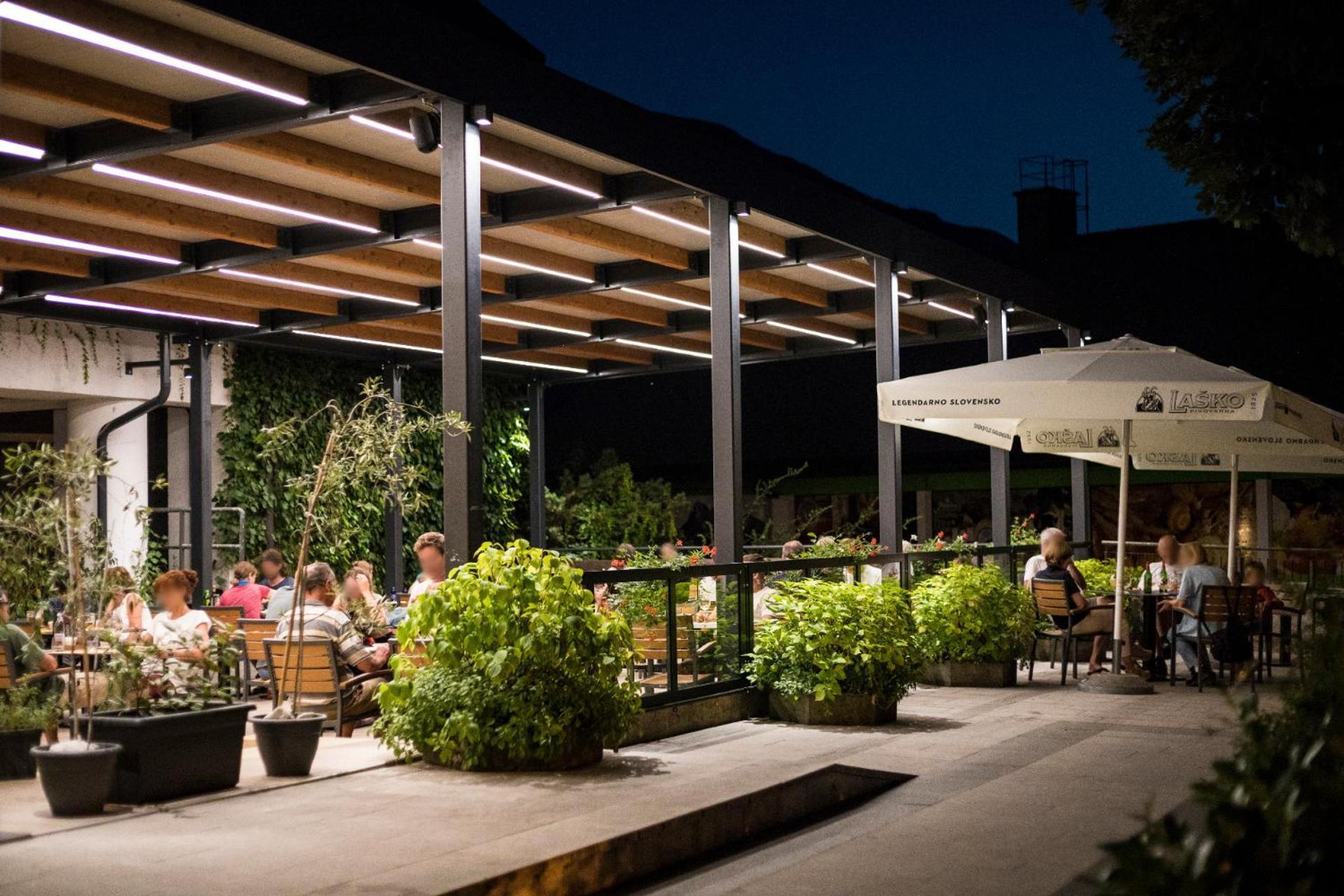 Hotel Alp โบเว็ก ภายนอก รูปภาพ