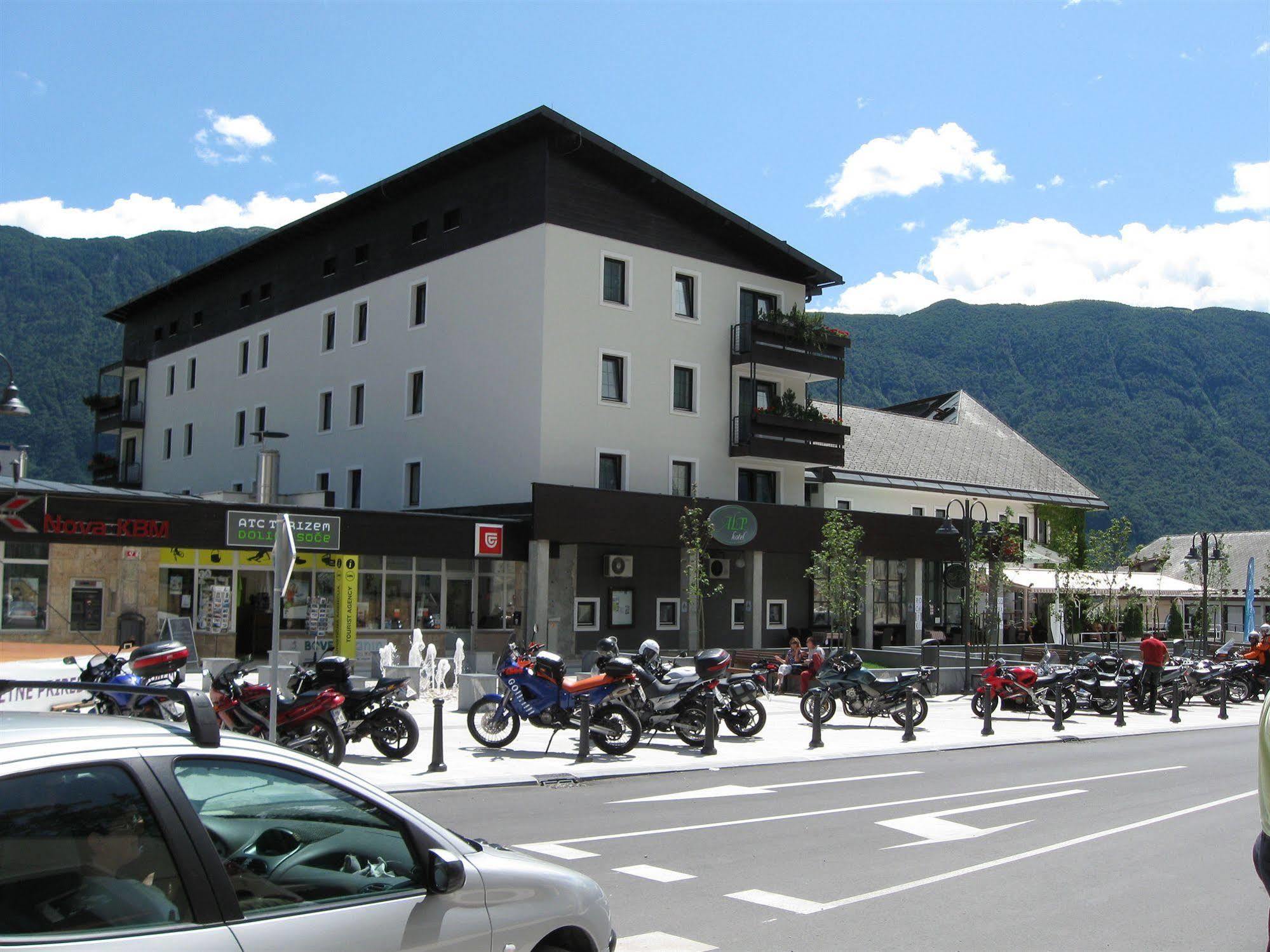 Hotel Alp โบเว็ก ภายนอก รูปภาพ