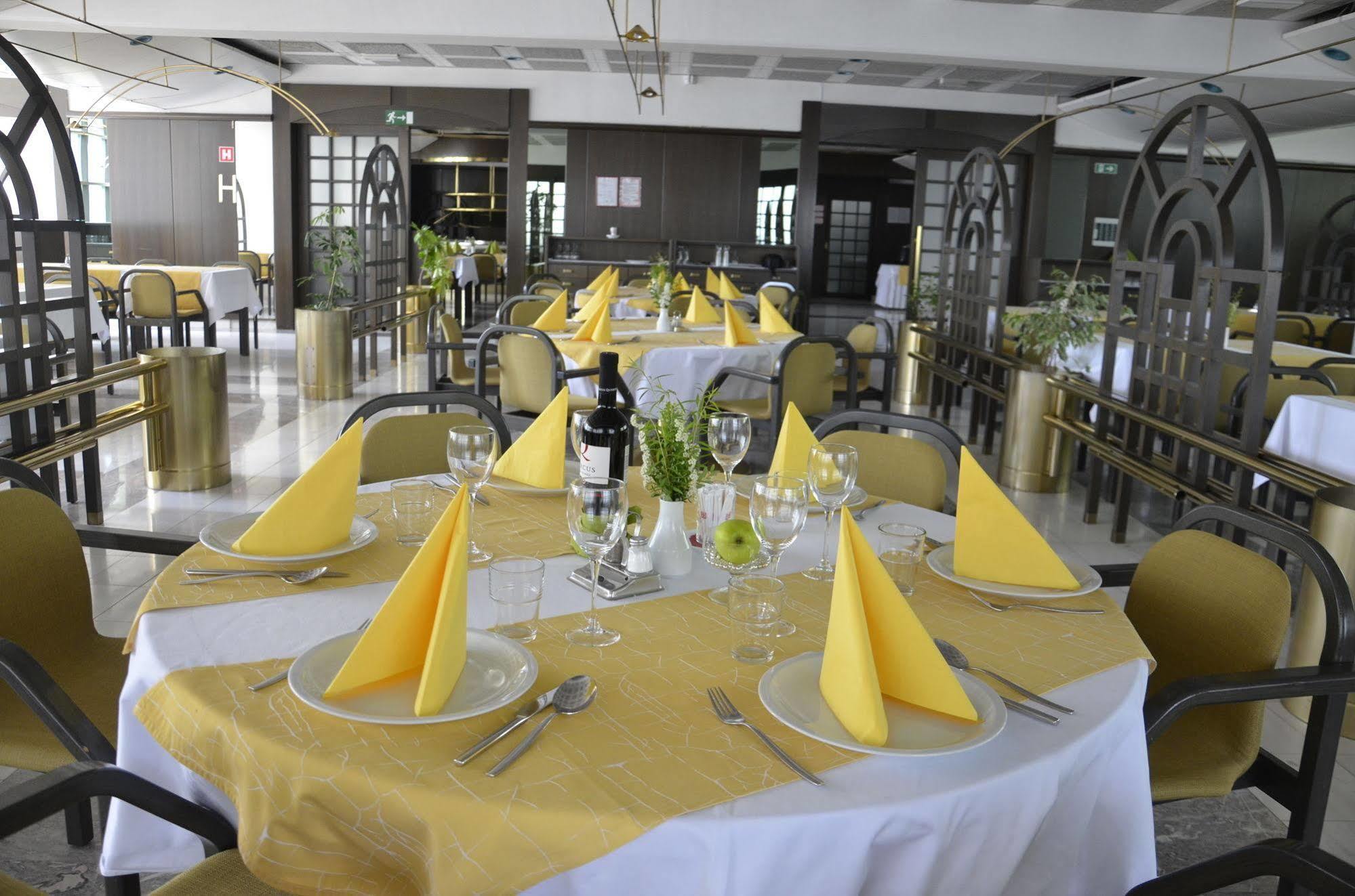 Hotel Alp โบเว็ก ภายนอก รูปภาพ
