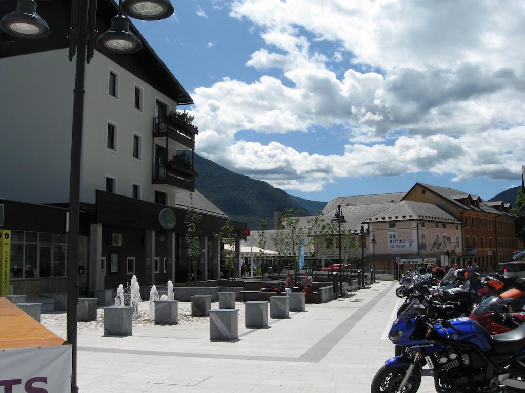 Hotel Alp โบเว็ก ภายนอก รูปภาพ